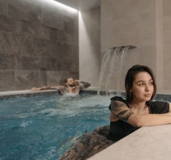 Hydrotherapy & steam
